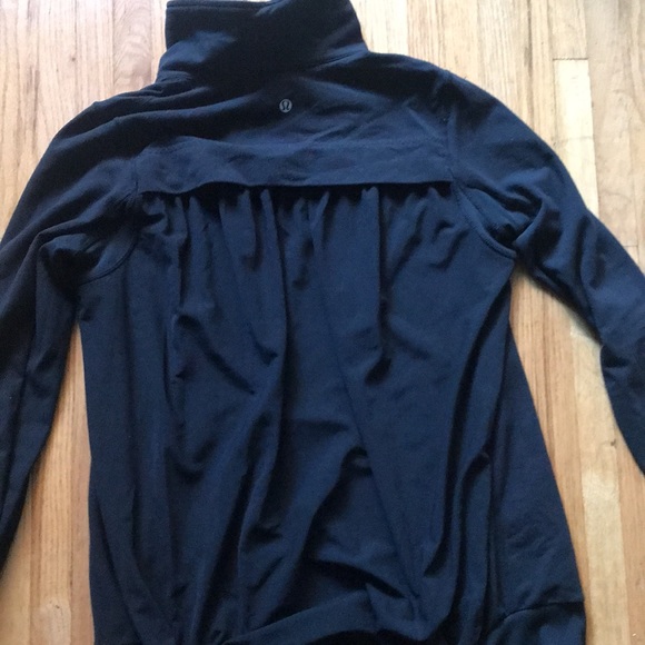 Lululemon Tadasana jacket - Picture 5 of 5